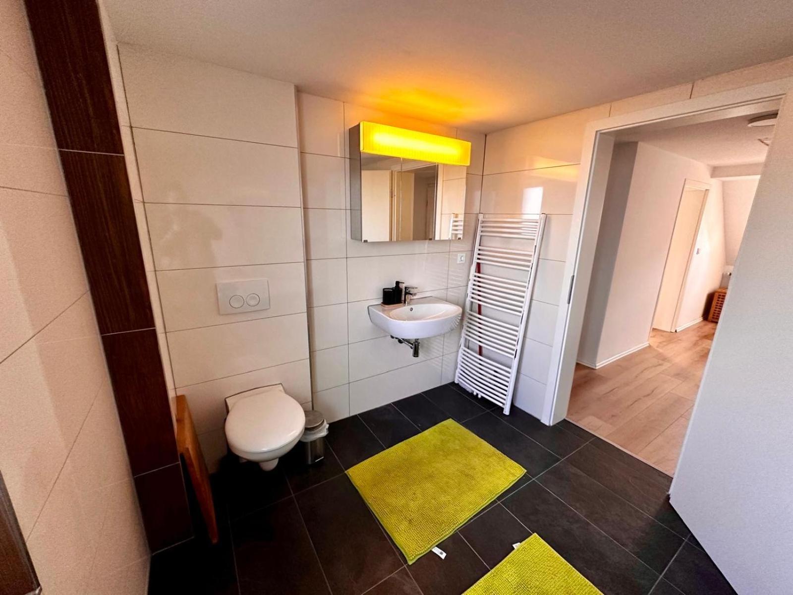 Bee Flats Apartment เฟลแบร์ท ภายนอก รูปภาพ