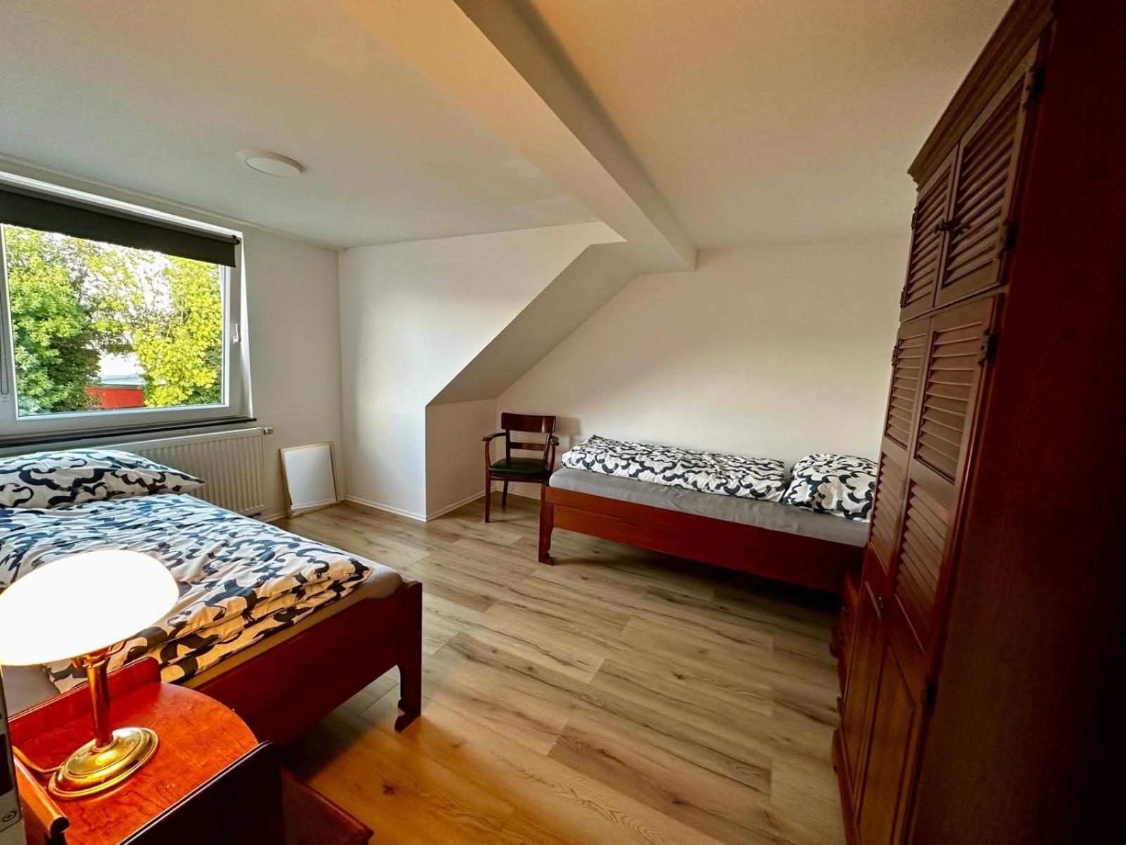 Bee Flats Apartment เฟลแบร์ท ภายนอก รูปภาพ